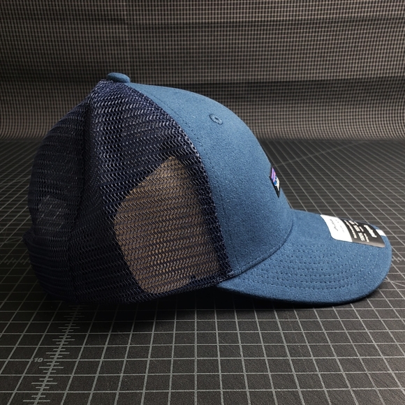 PATAGONIA P-6 LABEL LOPRO UNTRUCKER HAT - STONE BLUE - Picture 2 of 8